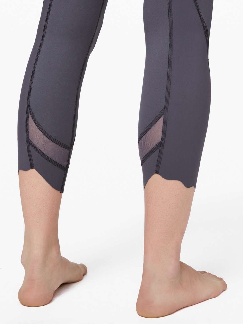 Lululemon • Wunder Under Crop II Roll Down Scallop Luxtreme Leggings - Picture 13 of 14